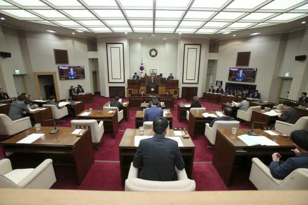 제220회 구미시의회 임시회 제2차 본회의 활동