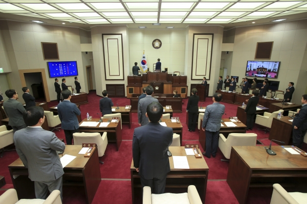 제221회 임시회 개회식