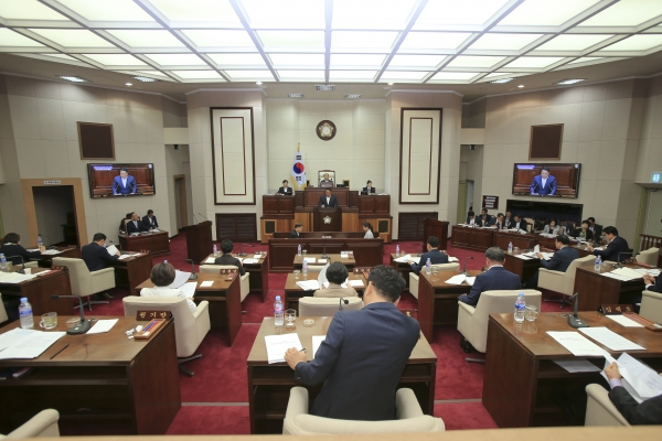 제225회 정례회 제2차 본회의 활동