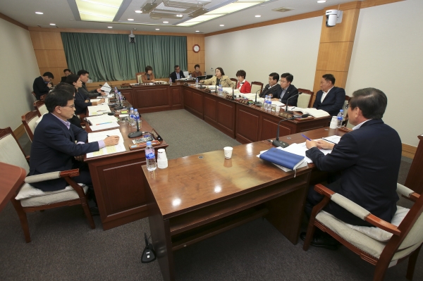 제226회 임시회 기획행정위원회 소관 2019년도 주요업무계획안 청취 및 조례안 심사활동