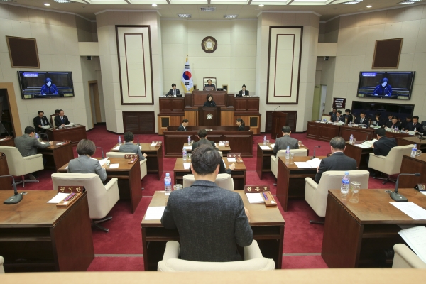 제228회 임시회 제2차 본회의 활동