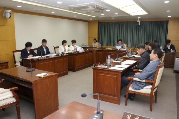 폐회중 의회운영위원회 활동
