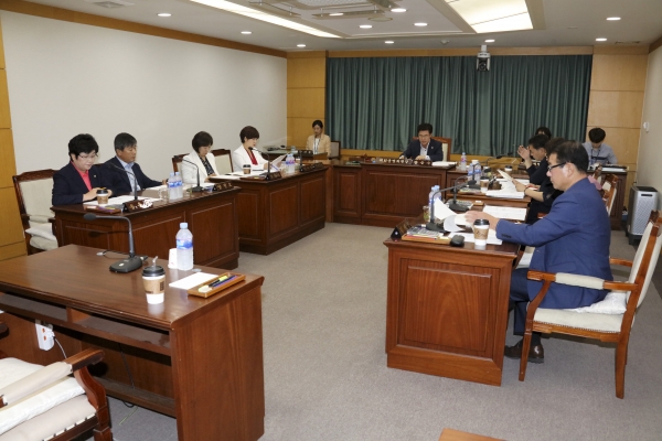 제233회 임시회 의회운영위원회 활동