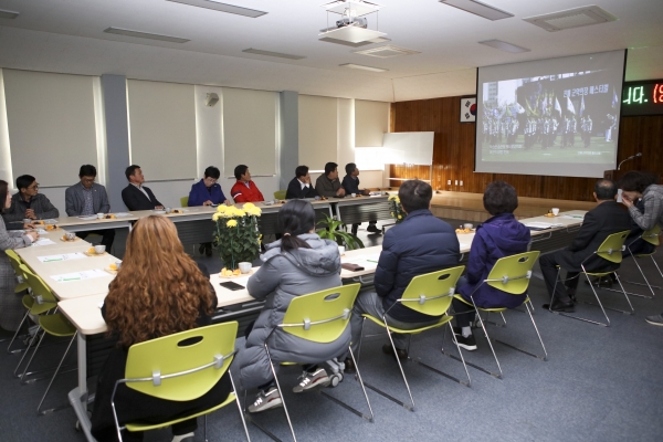 산업건설위원회 경남 진해농업테마파크 시설견학