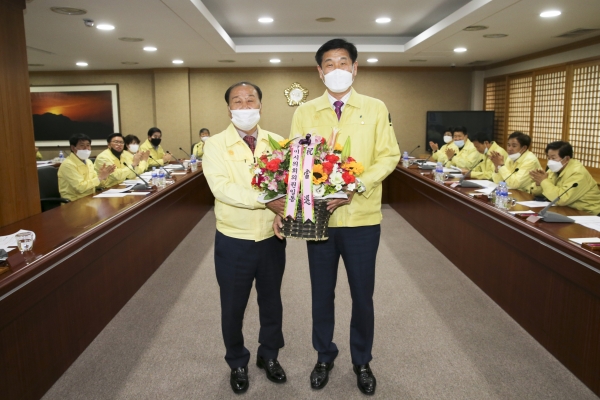 전체의원 간담회 개최