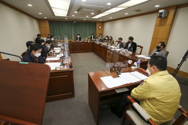 제247회 임시회 기획행정위원회 조례안 심사활동