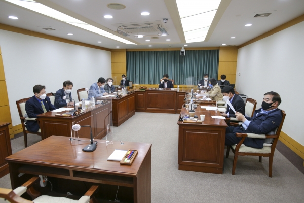 폐회중 의회운영위원회 활동