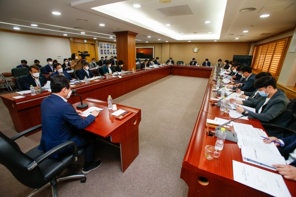 전체의원 간담회