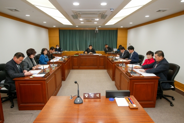 구미시의회 의원연구단체 심의위원회 활동