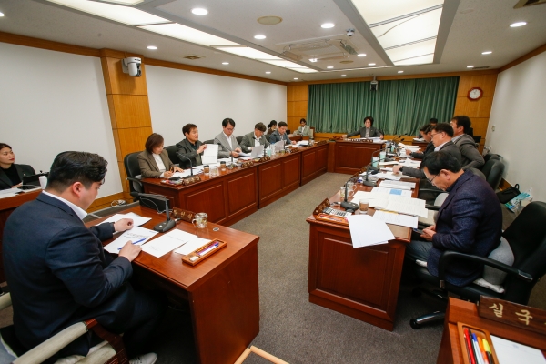 제265회 임시회  기획행정위원회 조례안 심사활동