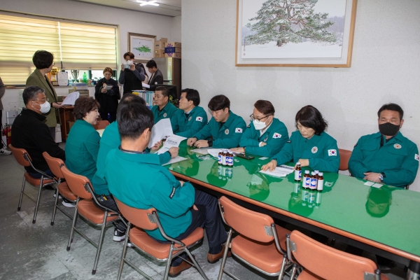 제265회 임시회시 산업건설위원회 환경관리원 전용시설 현장방문