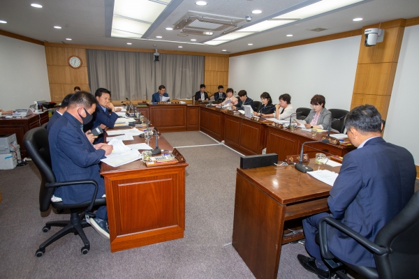 제267회 임시회 산업건설위원회 조례안 심사활동