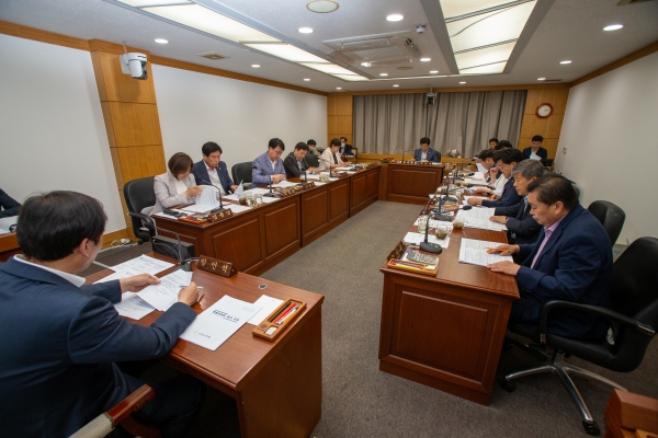 제2차 신공항이전지원특별위원회 활동