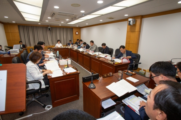 제268회 정례회 기획행정위원회 소관 2022회계연도 세입・세출 결산 승인안 예비심사활동