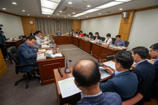 제268회 정례회 산업건설위원회 소관 2022회계연도 세입・세출 결산 승인안 예비심사활동