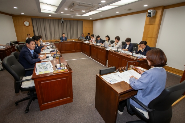 제270회 임시회 산업건설위원회 조례안 심사 활동 및 2023년도 행정사무감사 지적사항 조치결과 보고