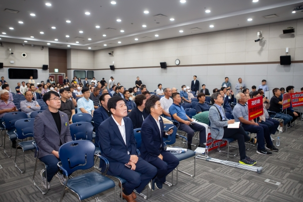 신공항이전지원특별위원회 활동
