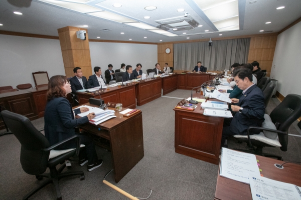 제271회 임시회 산업건설위원회 조례안 심사 및 2024년도 주요업무계획안 보고 심사활동
