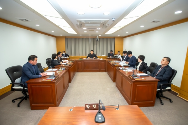 2023년도 제3차 의원연구단체심의위원회 활동