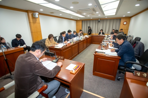 제272회 제2차 정례회시 기획행정위원회 조례안 및 2024년도 예산안 예비심사 활동