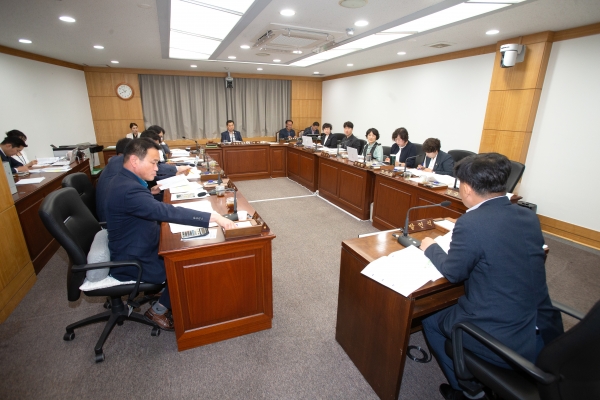 제276회 임시회 산업건설위원회 조례안 심사활동