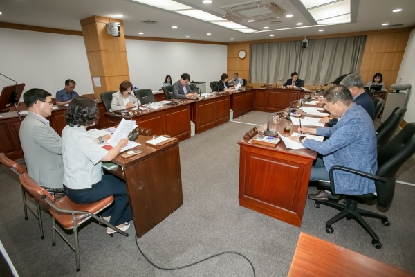 제277회 구미시의회 제1차 정례회 제8차 신공항 이전 지원 특별위원회 활동