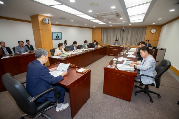 제279회 임시회 제1차 의회운영위원회 소관 2024년도 제1회 추가경정예산안 예비심사 활동