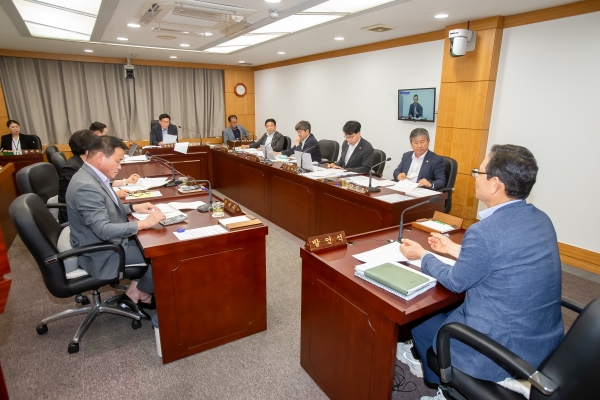 제279회 임시회 산업건설위원회 조례안과 2024년도 제1회 추가경정예산안 및 기금운용계획변경안 예비심사활동