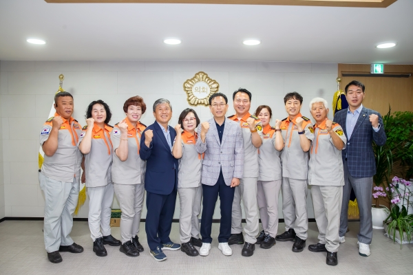 구미시의용소방대 연합회장 일행 의장실 방문