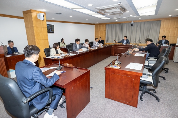 제288회 제1차 정례회시 의회운영위원회 소관 조례안 심사 및 2024회계연도 세입·세출 결산 승인안 예비심사활동