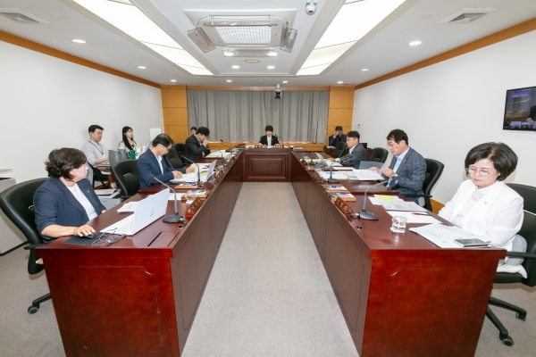 제288회 제1차 정례회시 기획행정위원회 소관 조례안 심사 및 2024회계연도 세입·세출 결산 승인안 예비심사활동