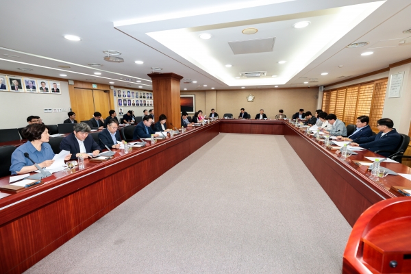 전체의원 간담회