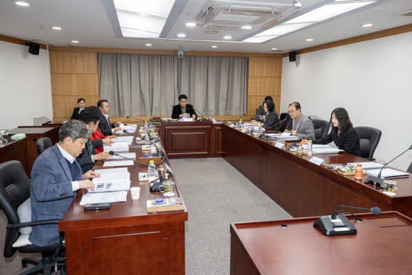 2025년도 제2차 의원연구단체 심의위원회 개최