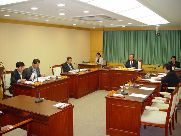 제94회 임시회시 의회운영위원회 활동