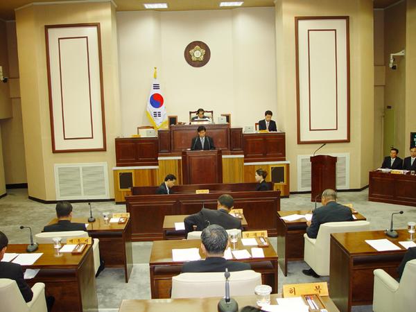 제103회 정례회 제1차 본회의